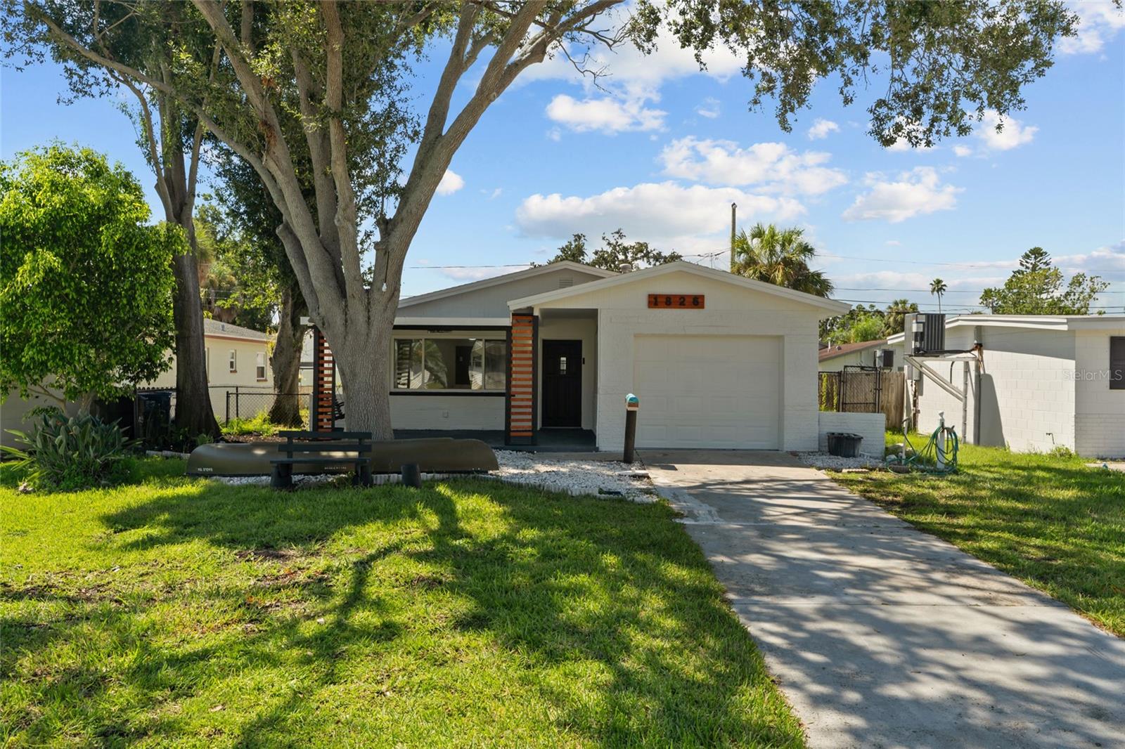 SHOREACRES CENTER - Residential