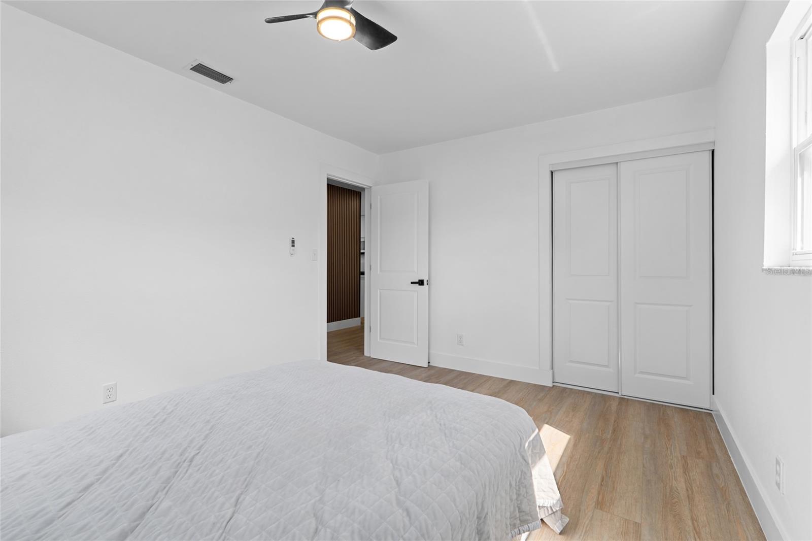 SHOREACRES CENTER - Residential