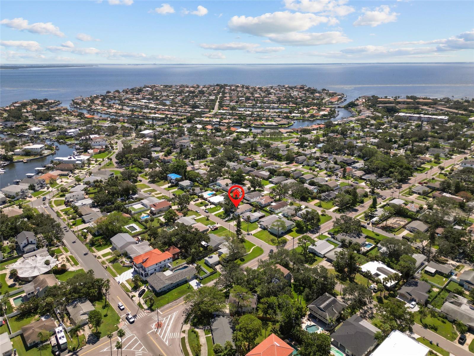SHOREACRES CENTER - Residential