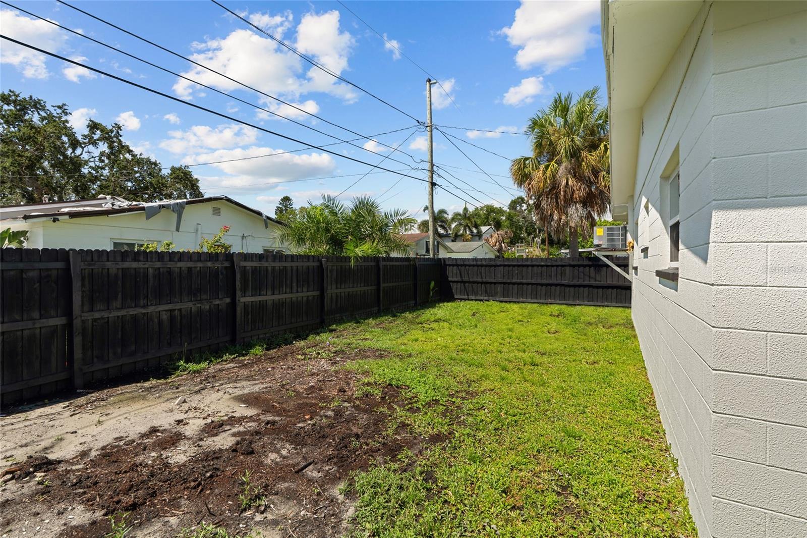 SHOREACRES CENTER - Residential