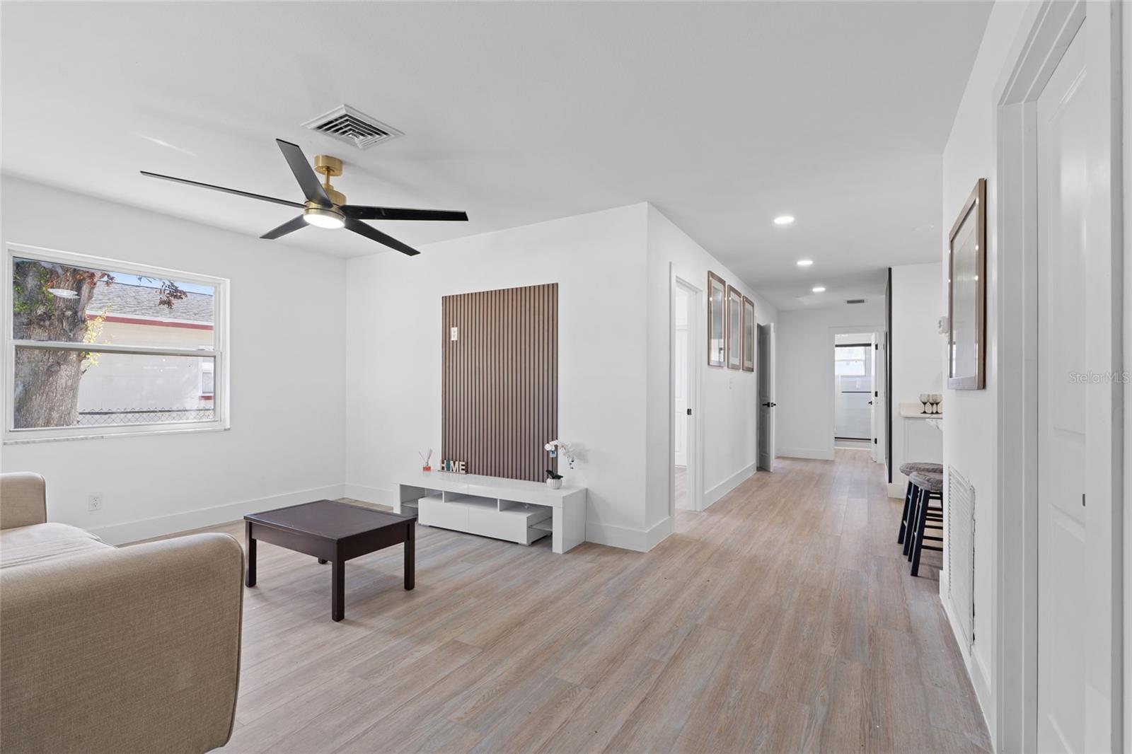 SHOREACRES CENTER - Residential