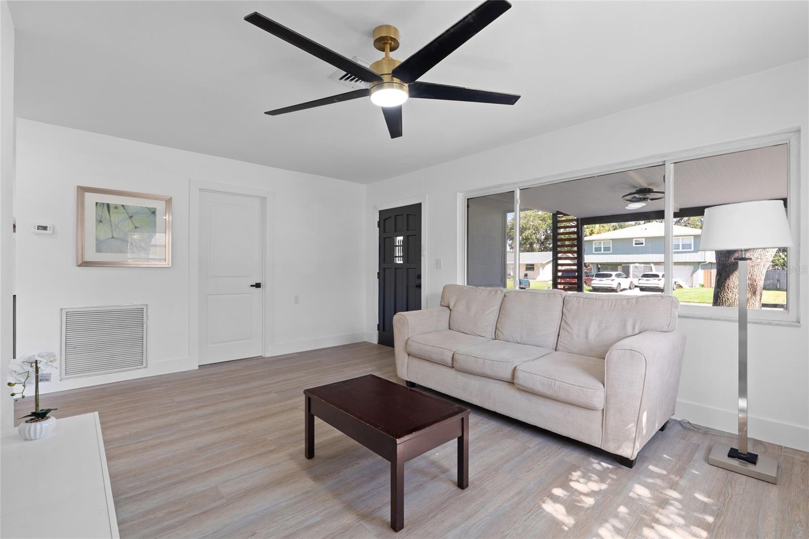 SHOREACRES CENTER - Residential