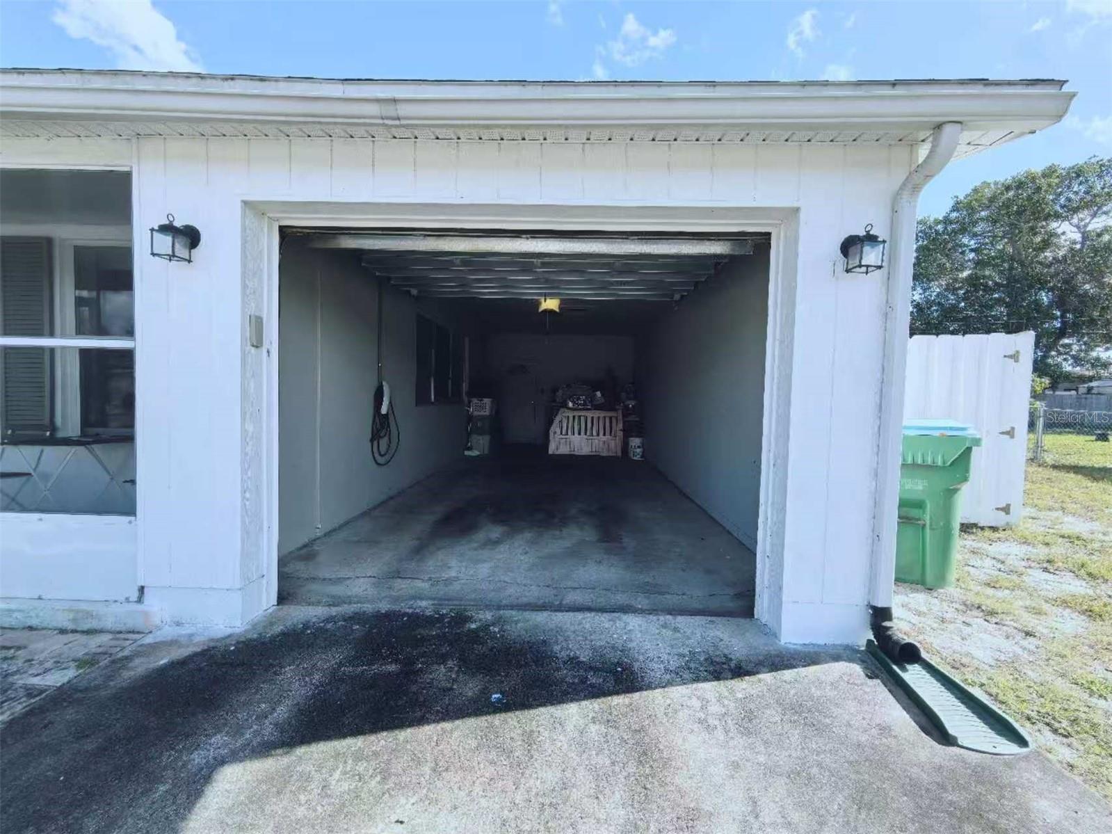 DELTONA LAKES UNIT 30 - Residential