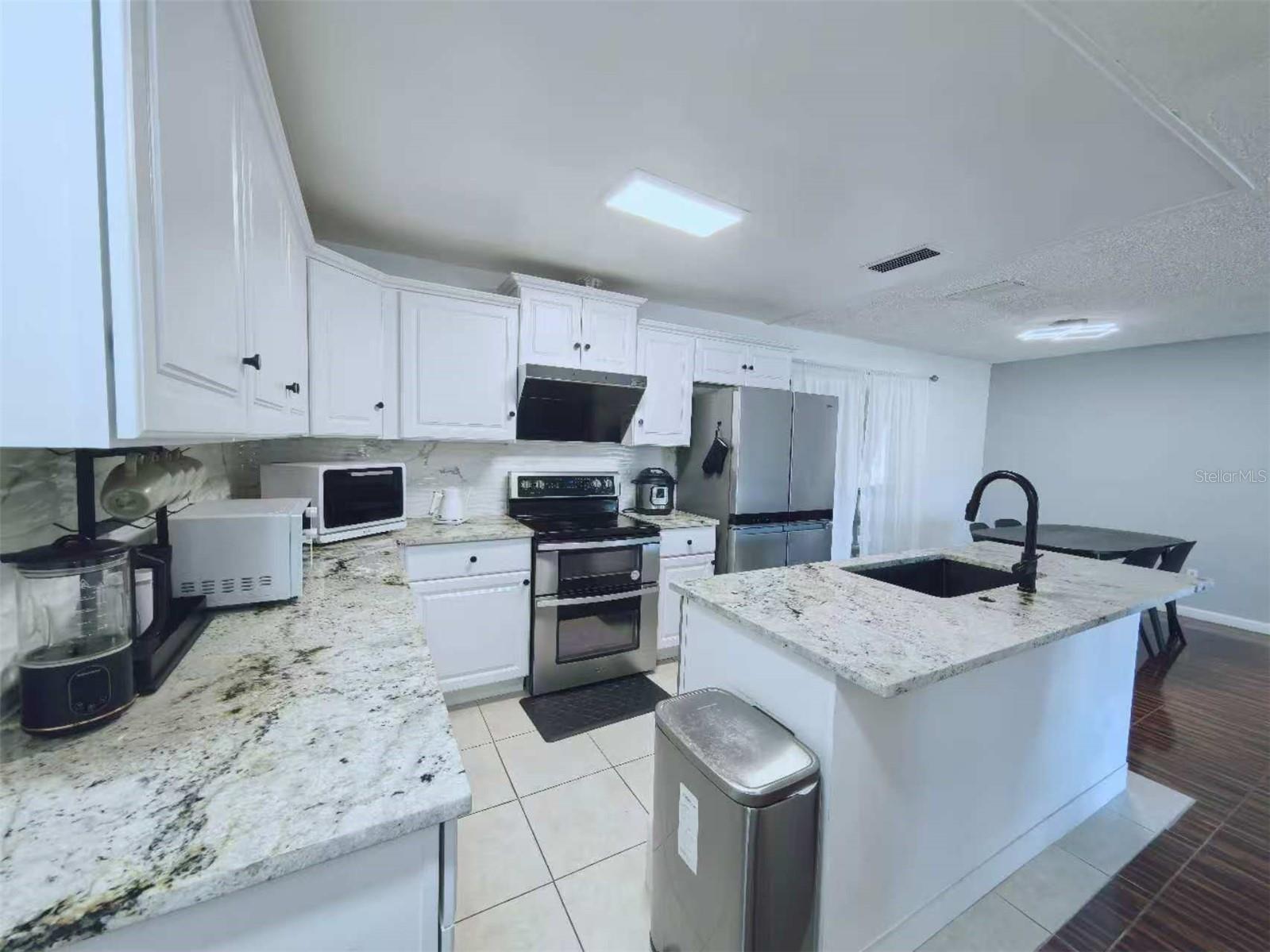 DELTONA LAKES UNIT 30 - Residential