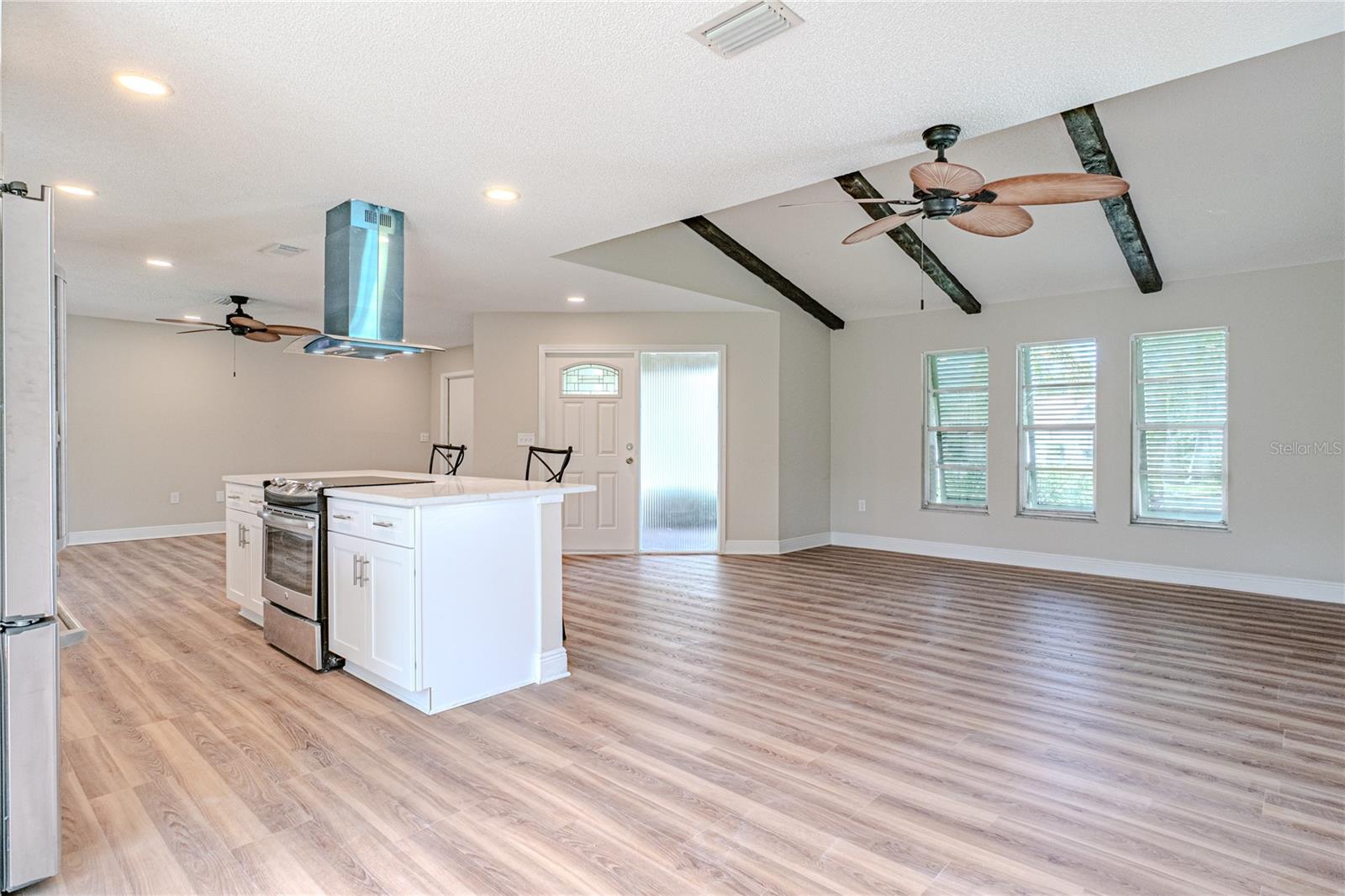 VILLAGE GREEN OF BRADENTON - Residential