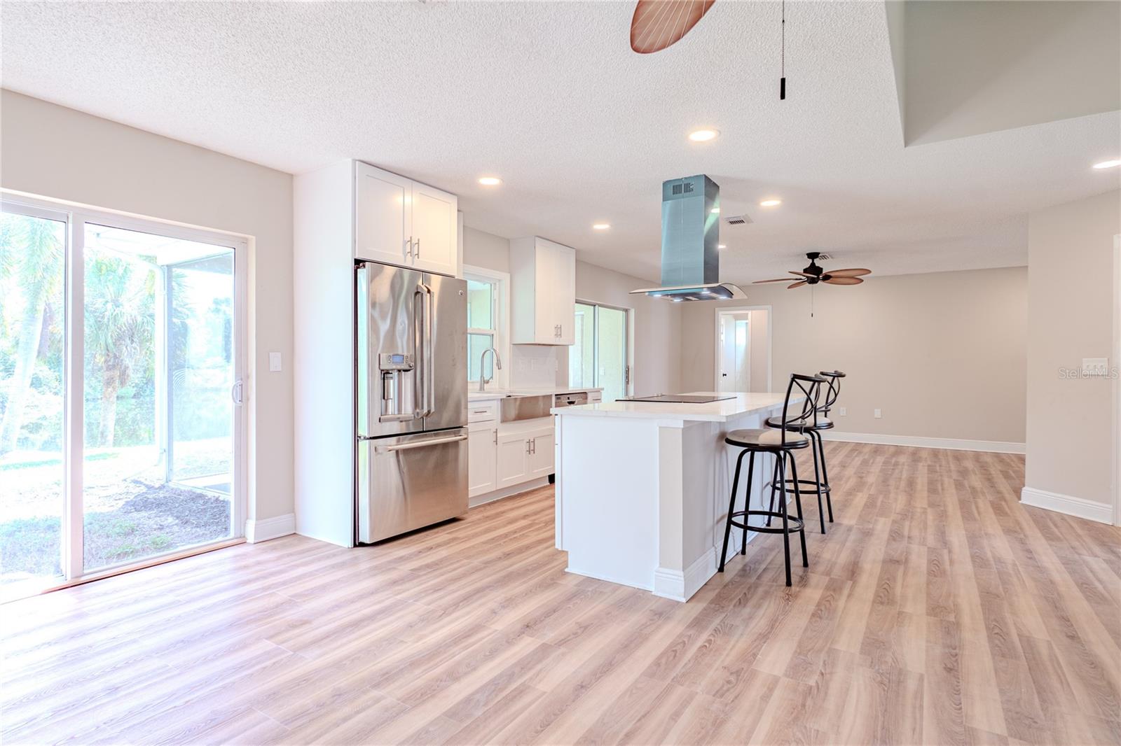 VILLAGE GREEN OF BRADENTON - Residential