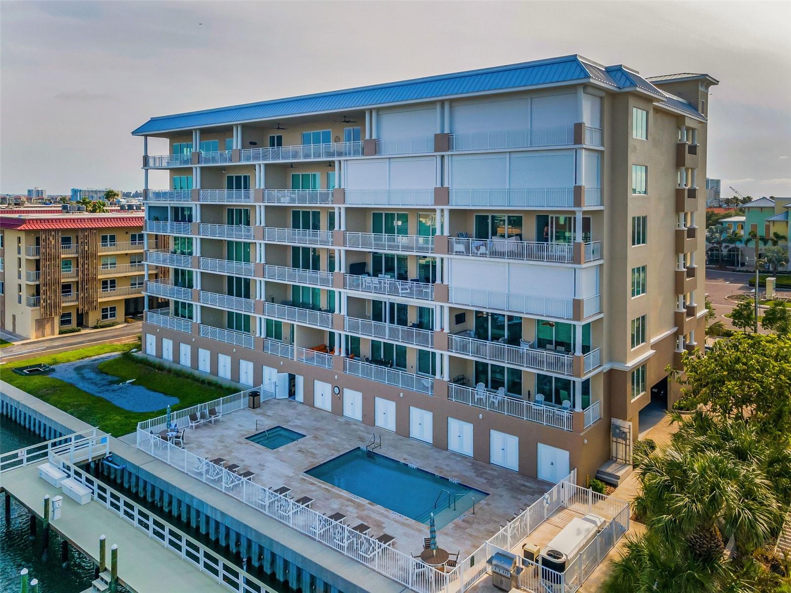 DOLPHIN HARBOUR CONDO - Residential Lease