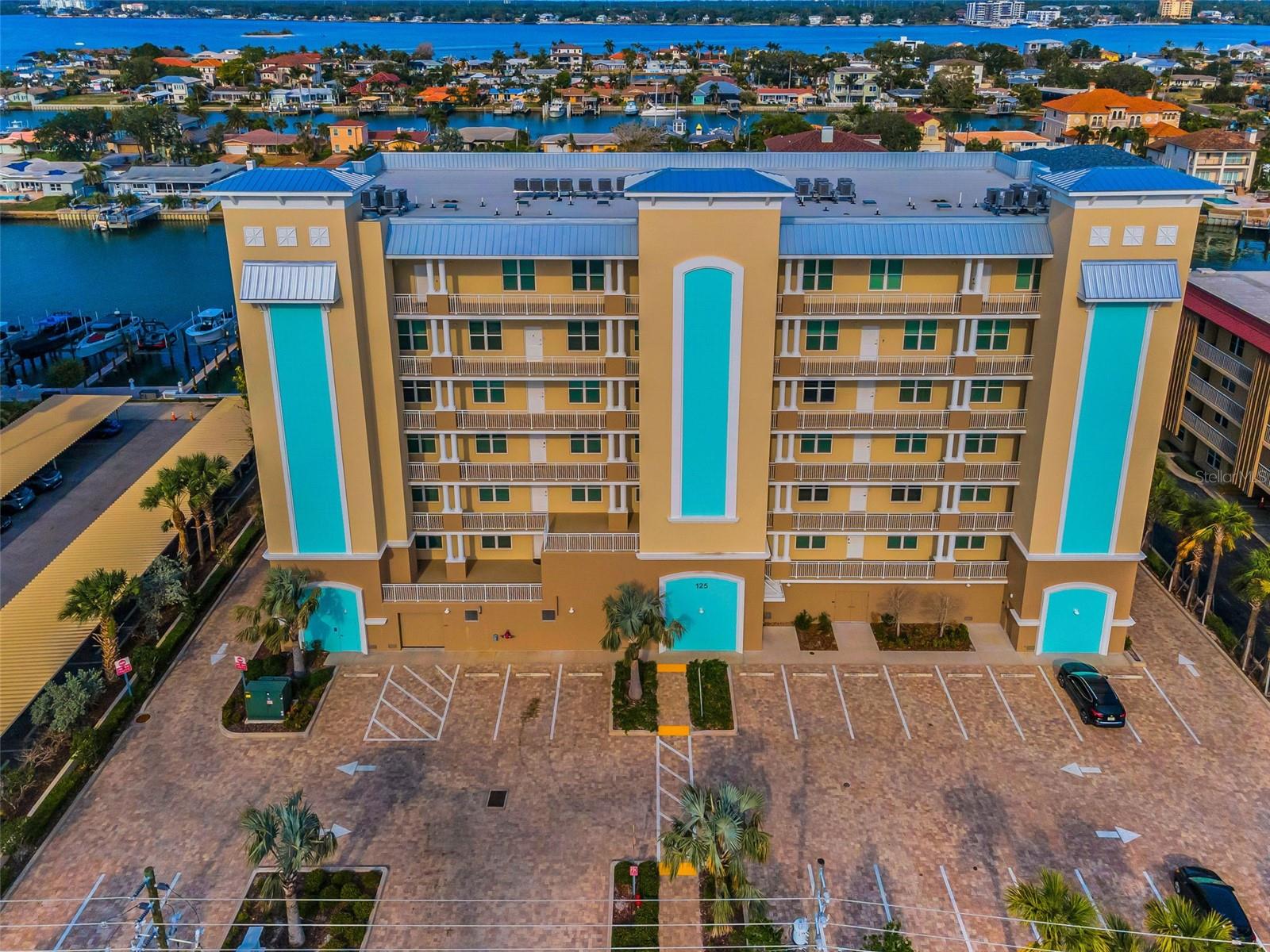 DOLPHIN HARBOUR CONDO - Residential Lease