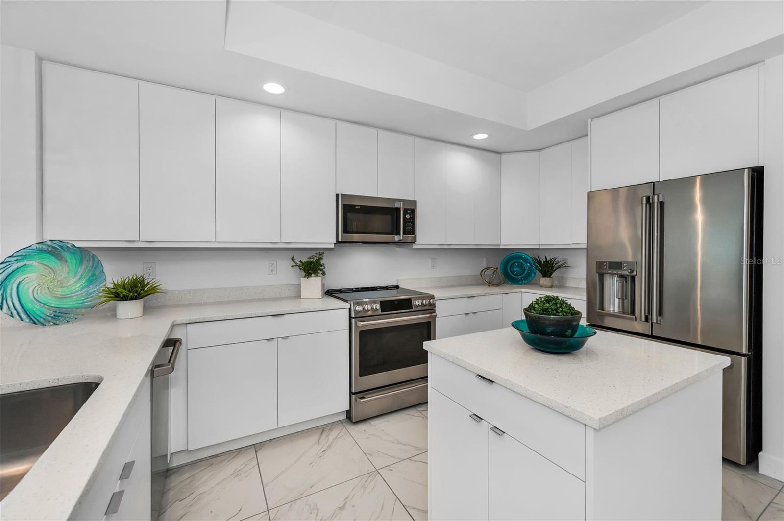 DOLPHIN HARBOUR CONDO - Residential Lease