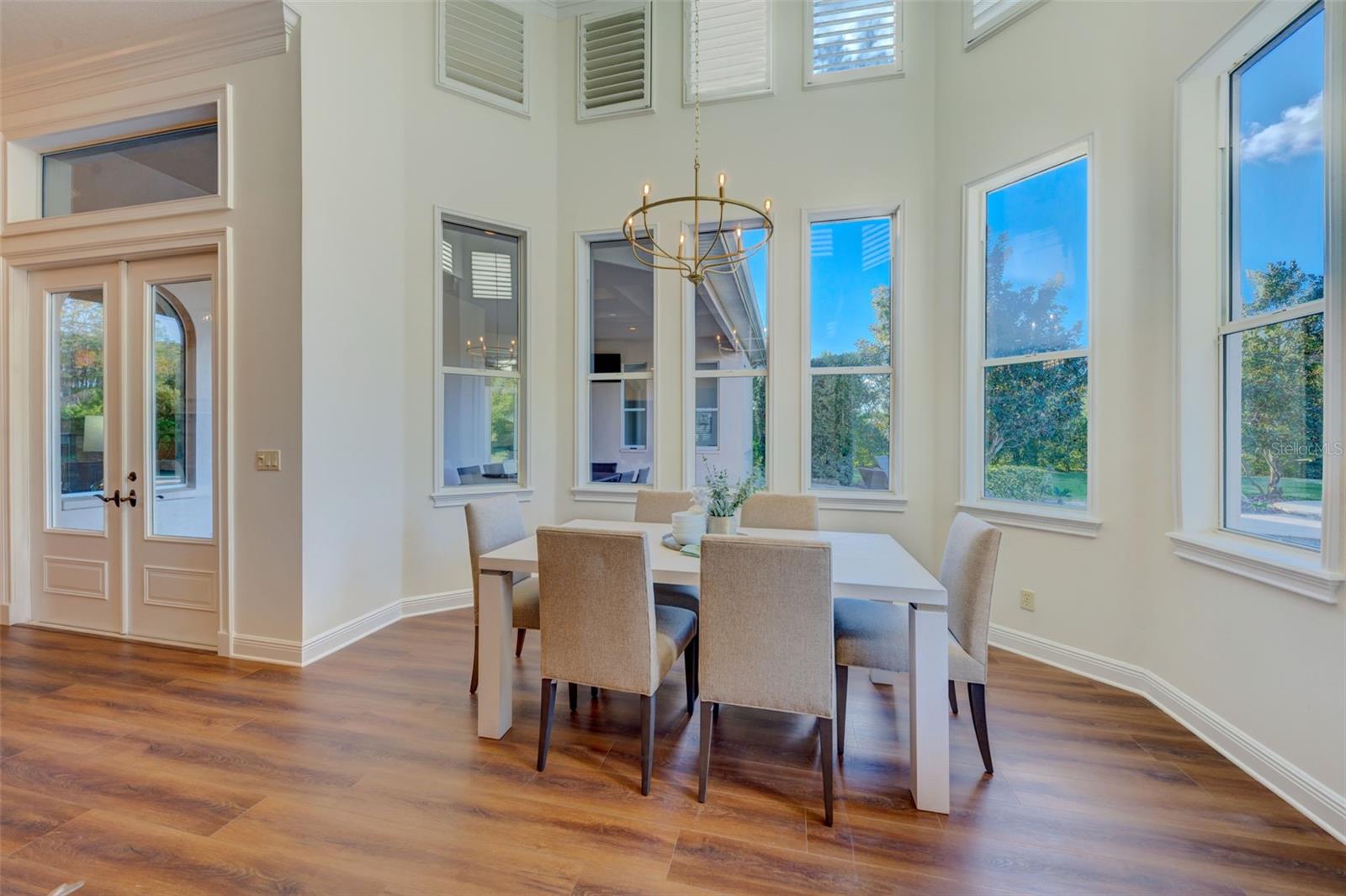 STEEPLECHASE - Residential