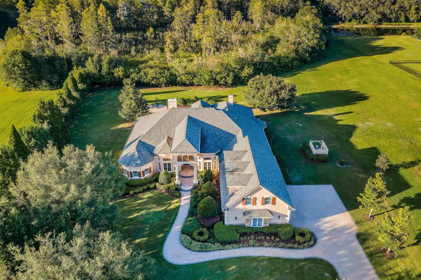 STEEPLECHASE - Residential