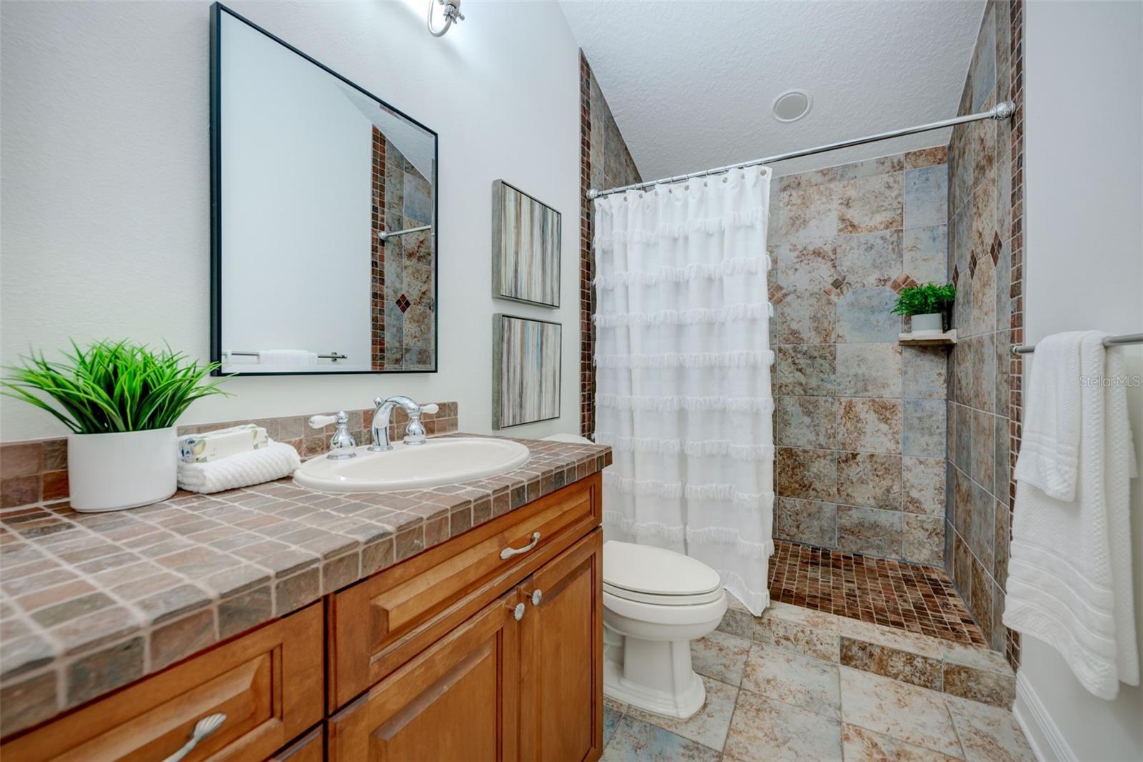 STEEPLECHASE - Residential