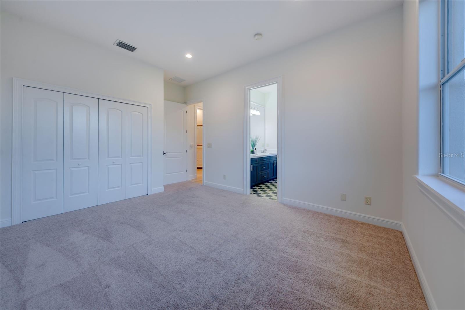 STEEPLECHASE - Residential