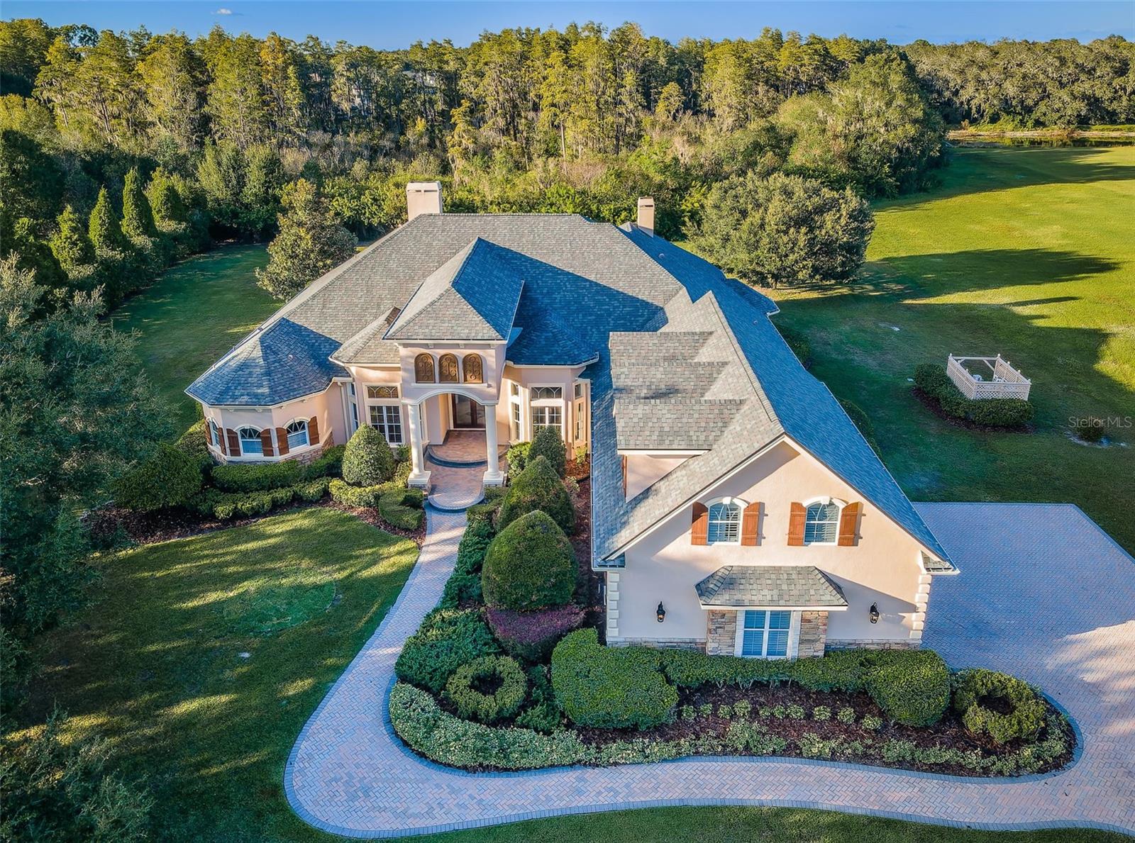 STEEPLECHASE - Residential