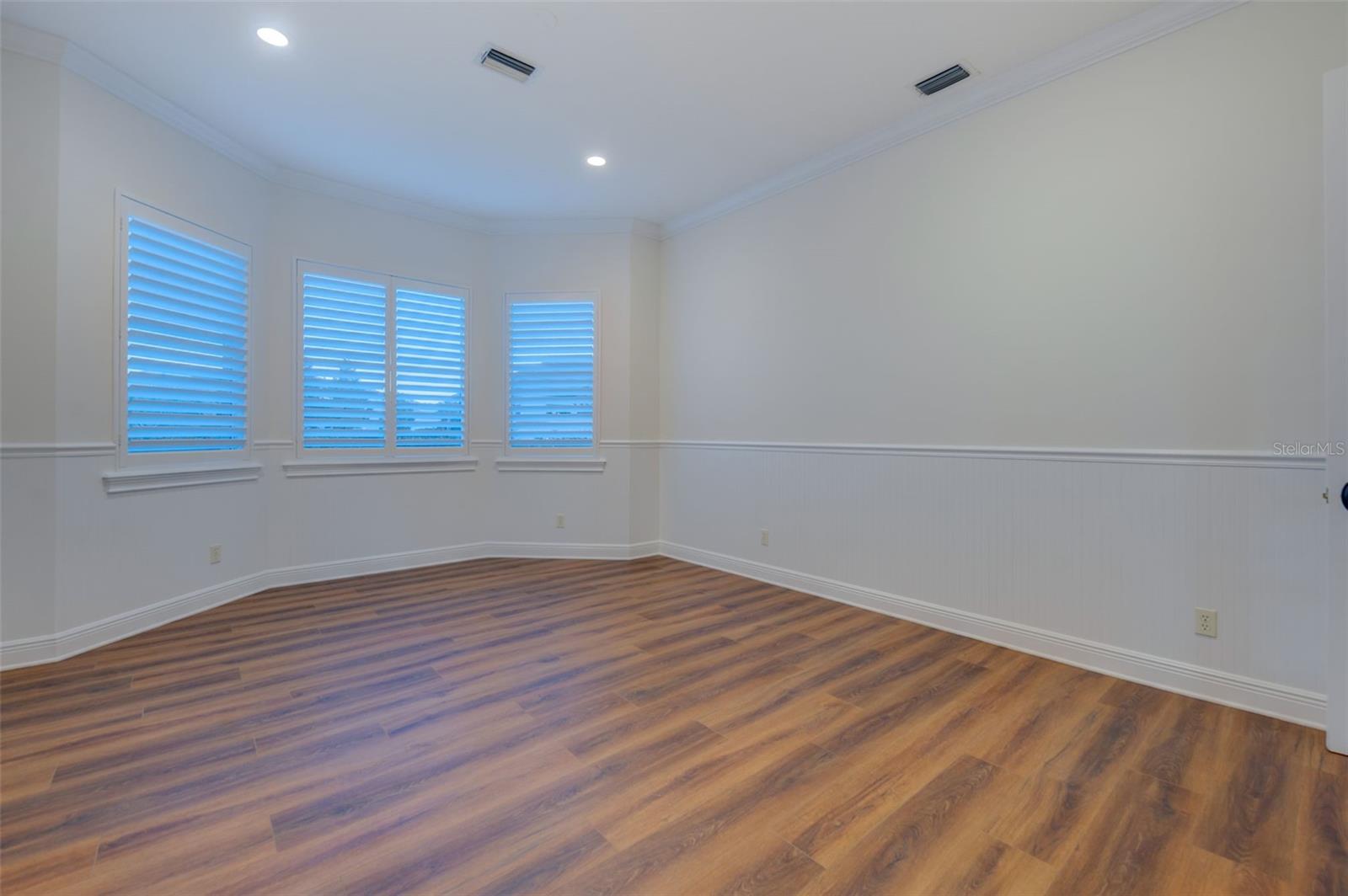 STEEPLECHASE - Residential