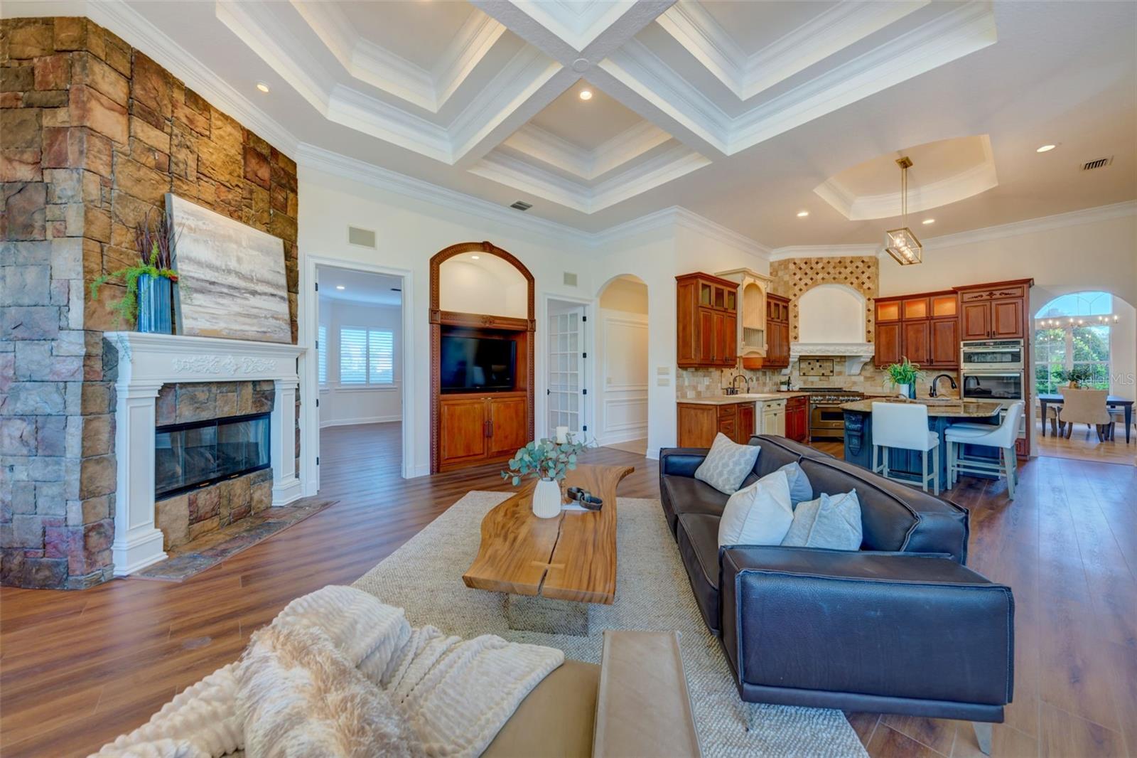 STEEPLECHASE - Residential