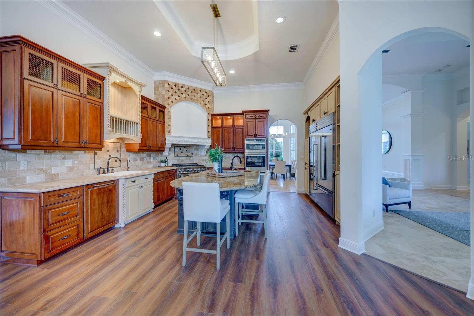 STEEPLECHASE - Residential