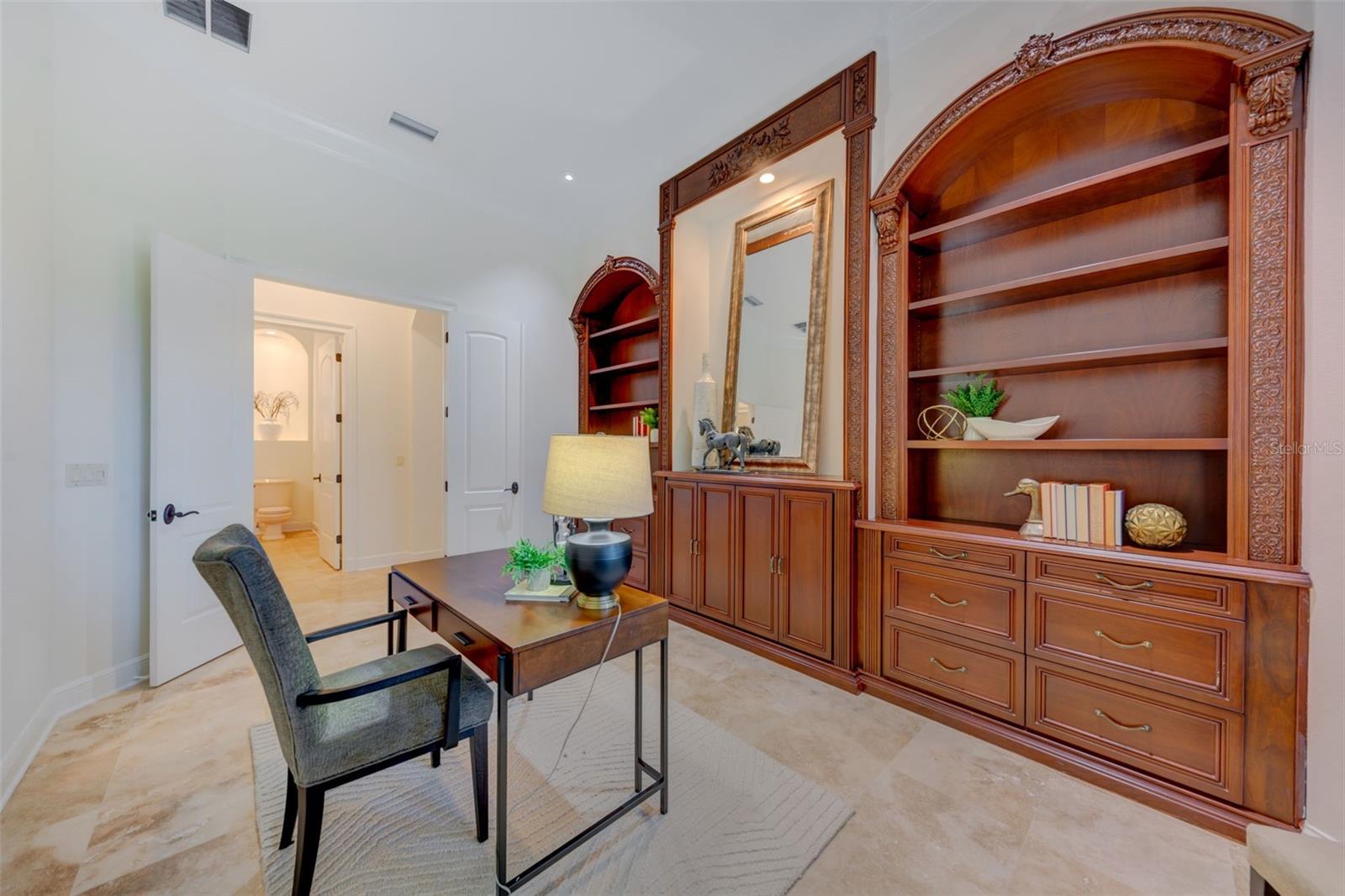 STEEPLECHASE - Residential