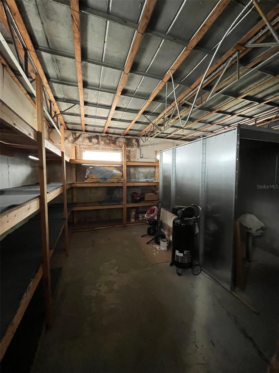 HIBISCUS GARDENS - Residential Income