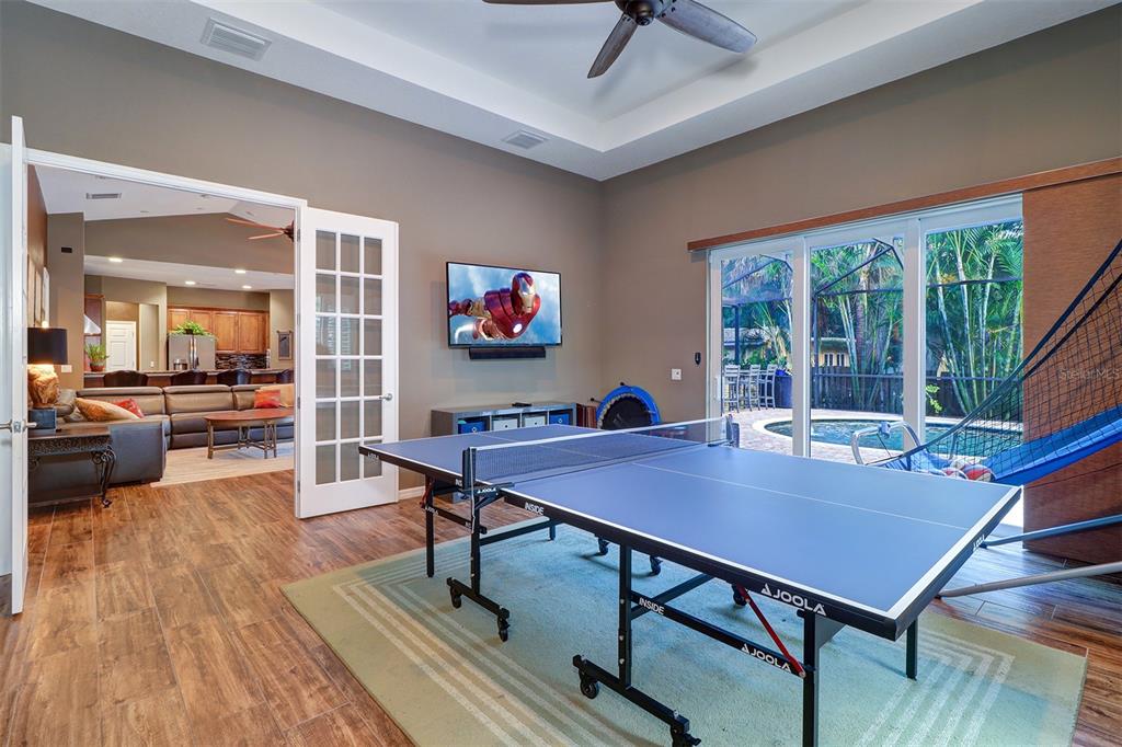 SNELL ISLE BRIGHTBAY - Residential