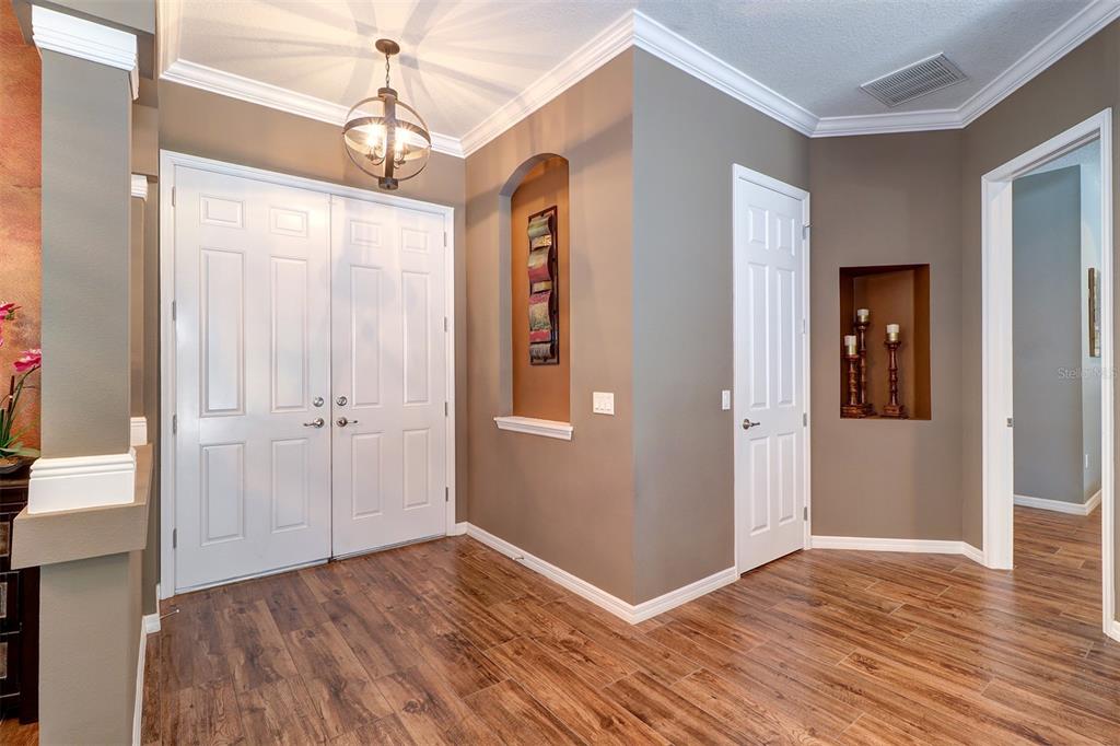 SNELL ISLE BRIGHTBAY - Residential