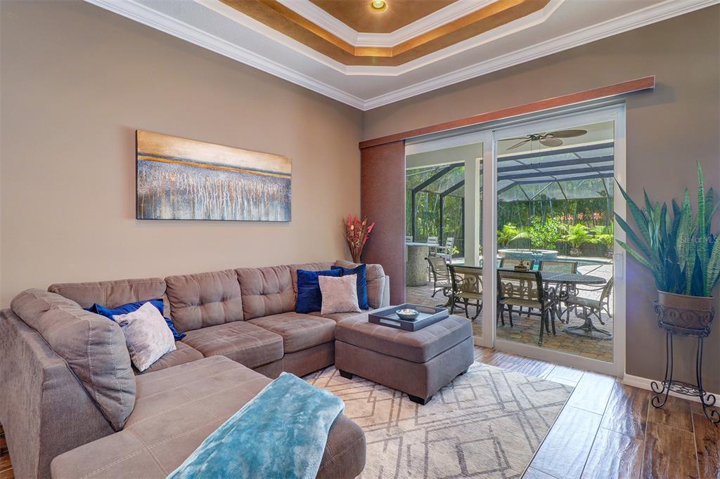 SNELL ISLE BRIGHTBAY - Residential