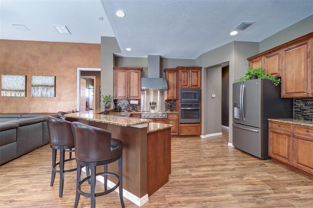 SNELL ISLE BRIGHTBAY - Residential