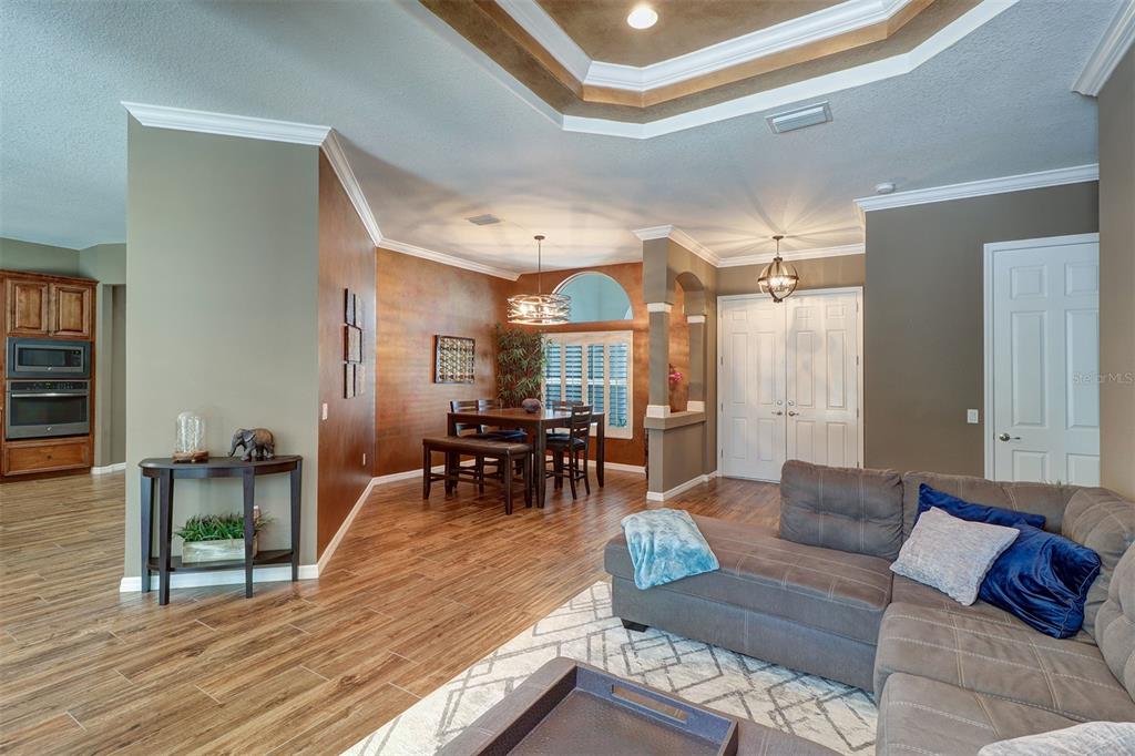 SNELL ISLE BRIGHTBAY - Residential