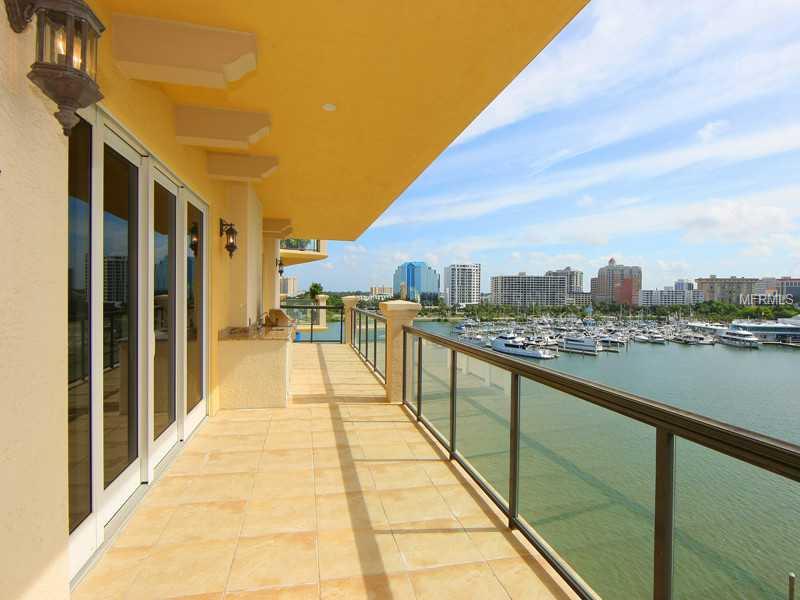 LA BELLASARA - Residential