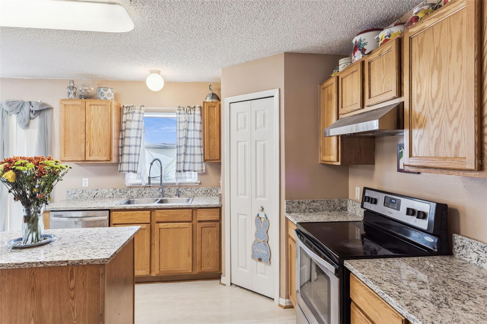 1849 SUNSET RIDGE DRIVE