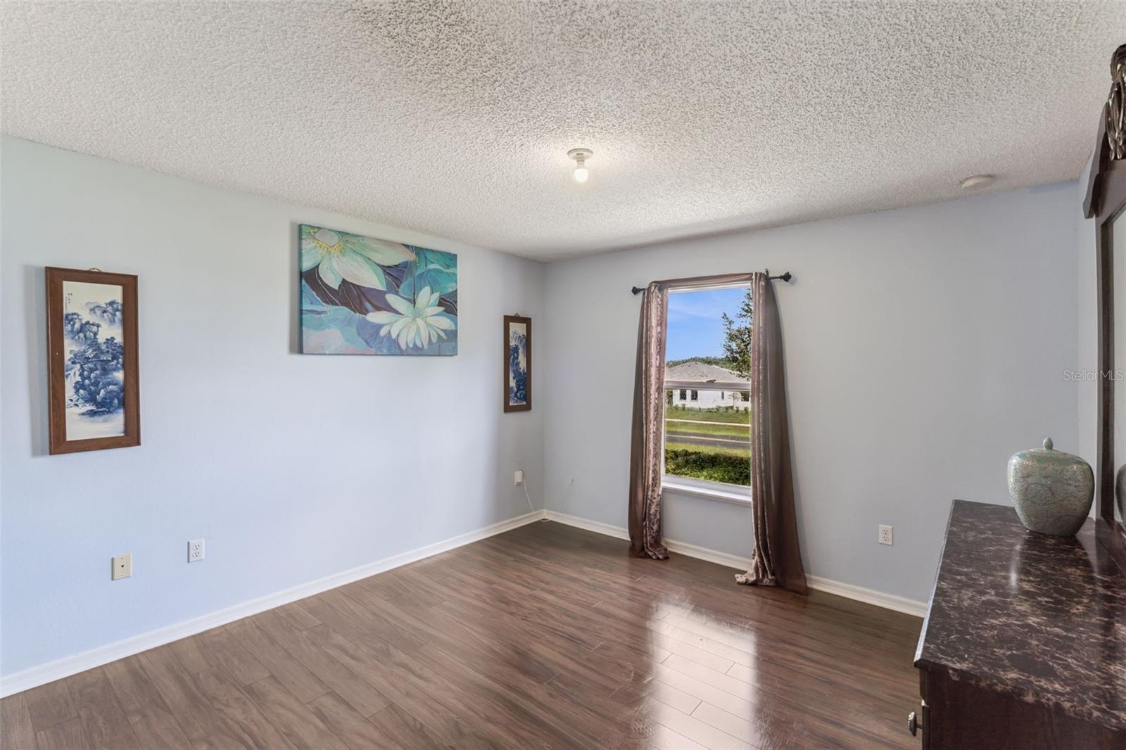 MASCOTTE DUKES LAKE PH 02 - Residential