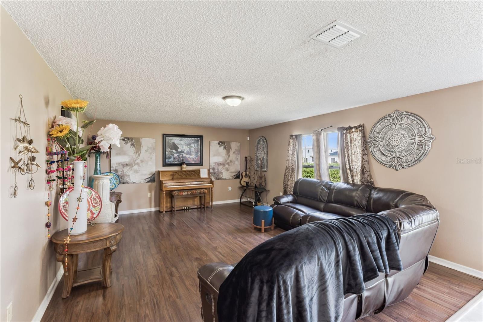 MASCOTTE DUKES LAKE PH 02 - Residential