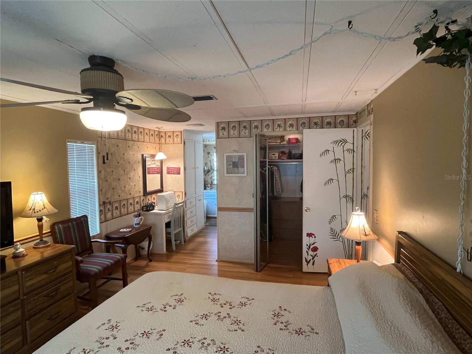 VENICE ISLE - Residential