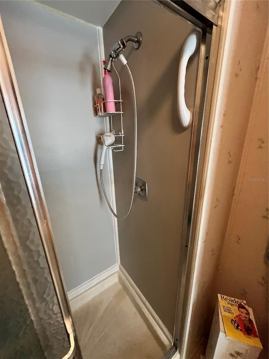 VENICE ISLE - Residential