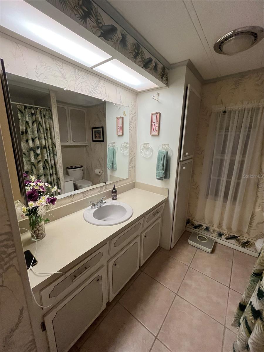 VENICE ISLE - Residential