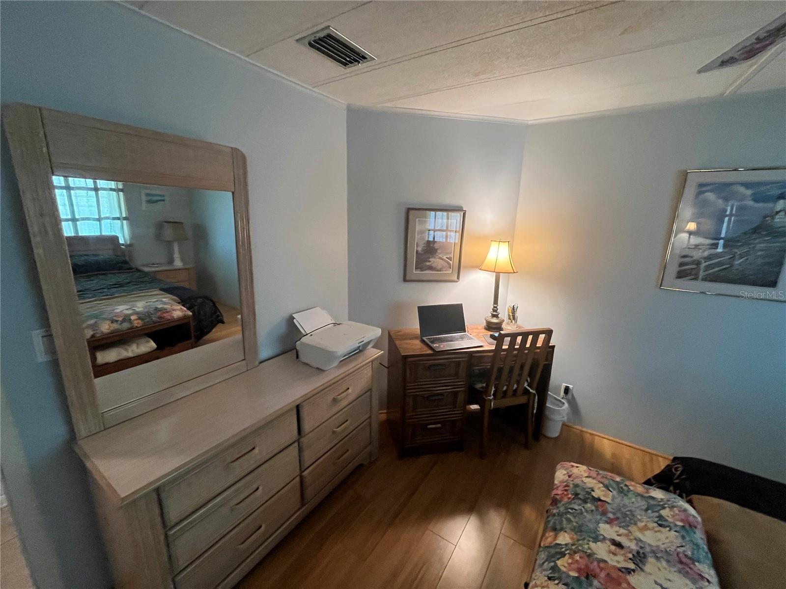 VENICE ISLE - Residential