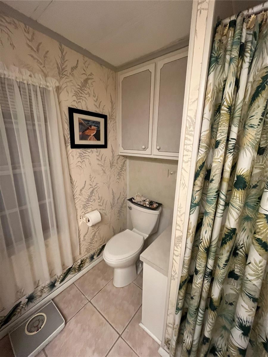 VENICE ISLE - Residential