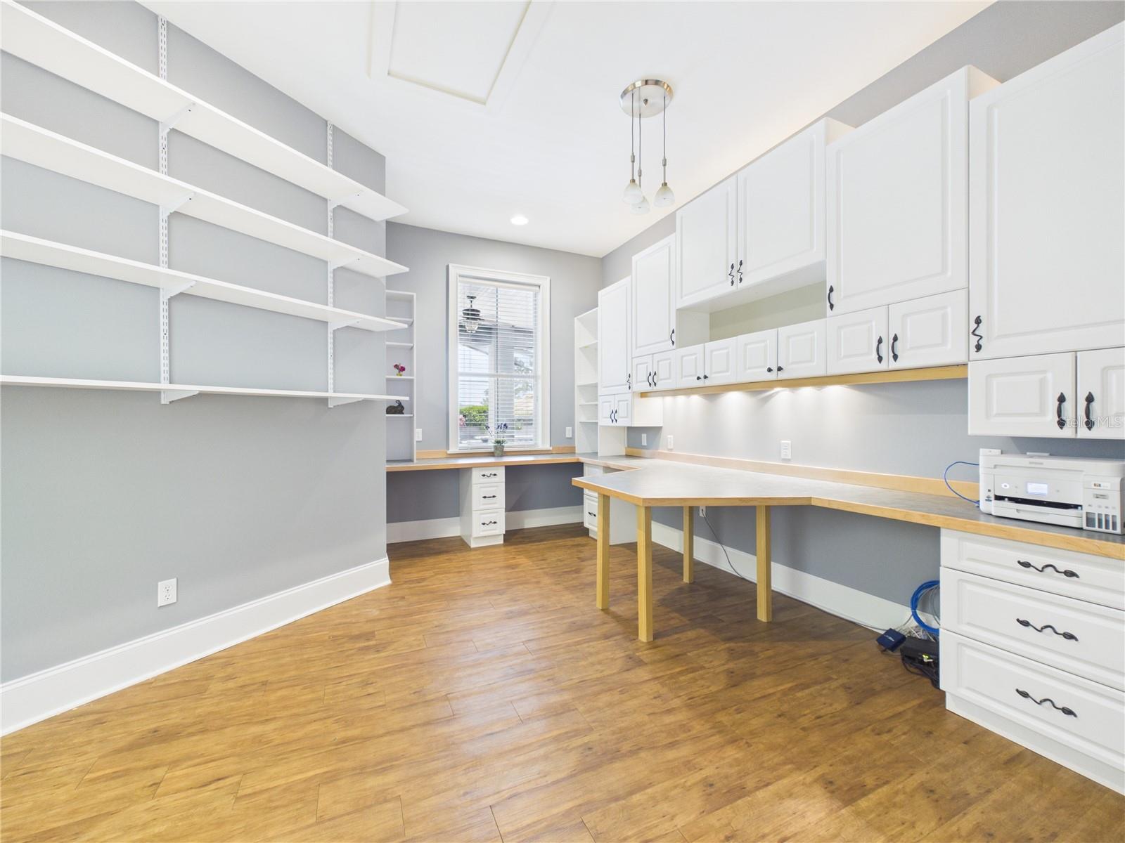 SHADY ROAD ACRES - Residential