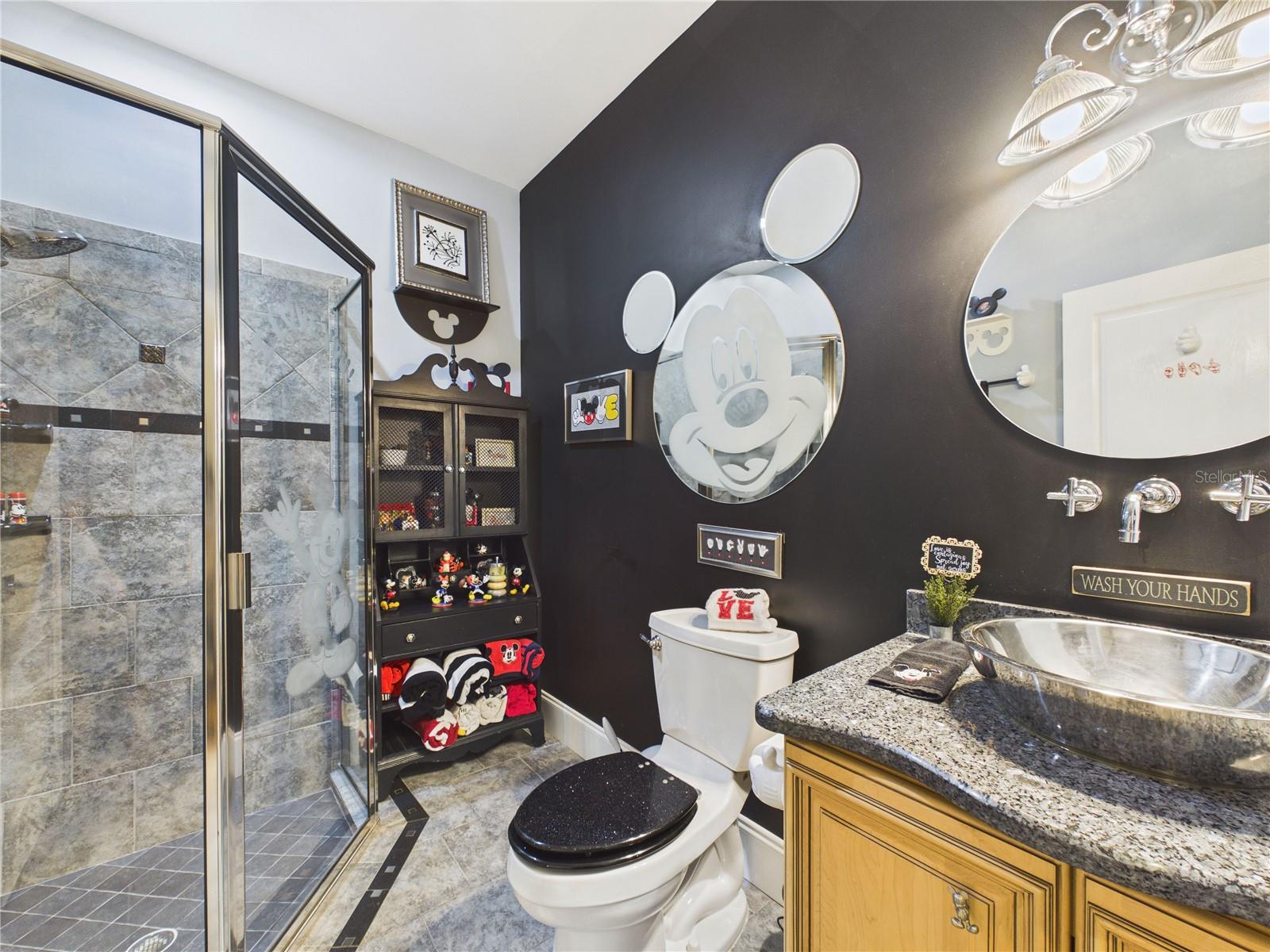 SHADY ROAD ACRES - Residential