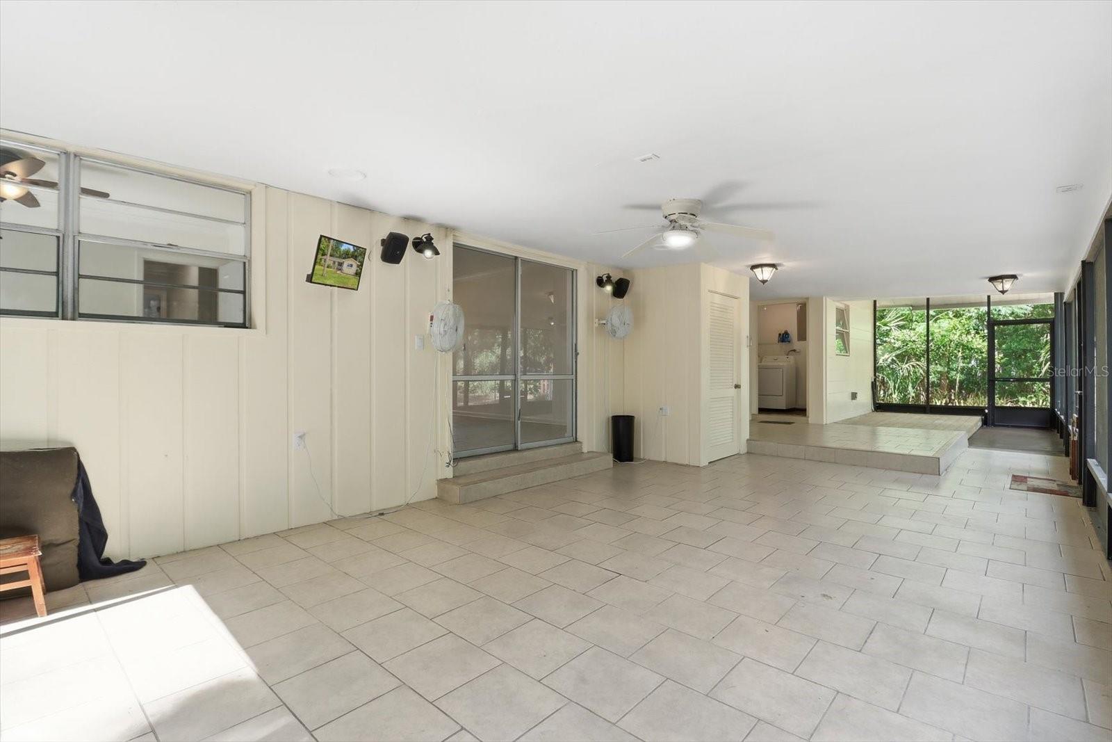 WOODLAND ESTATES - Residential