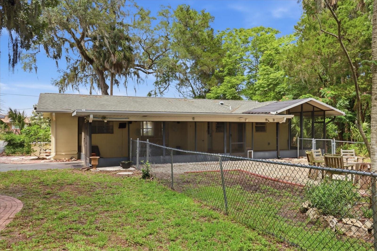 WOODLAND ESTATES - Residential