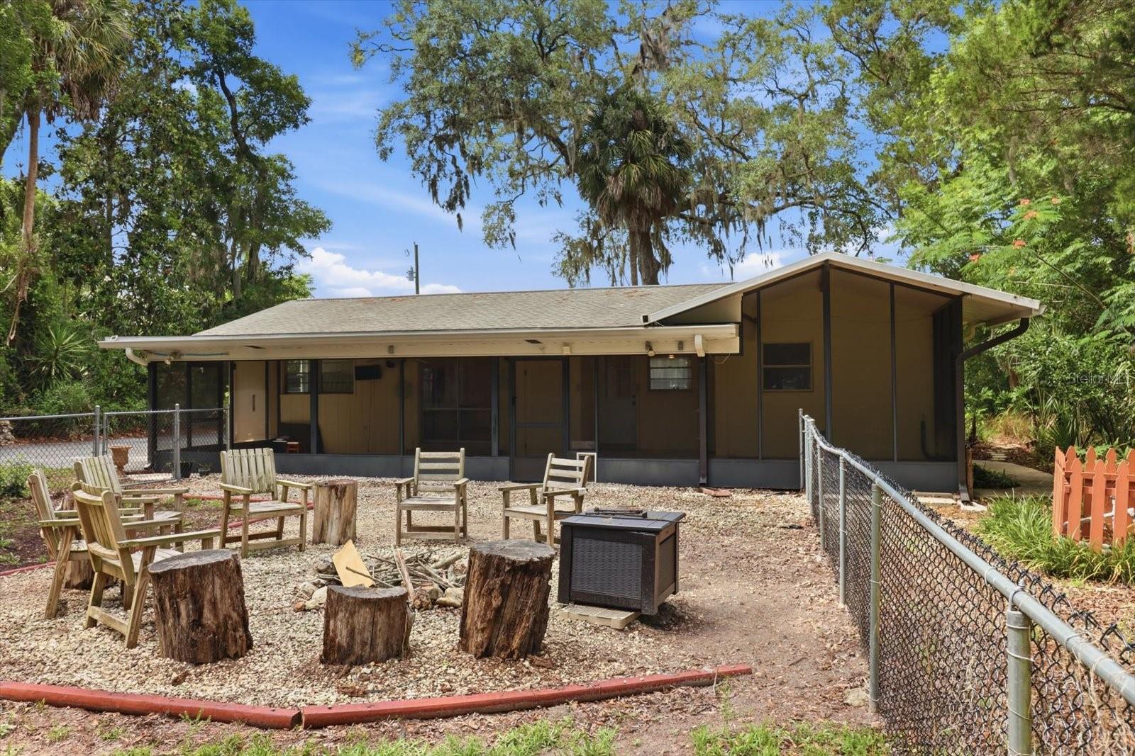 WOODLAND ESTATES - Residential