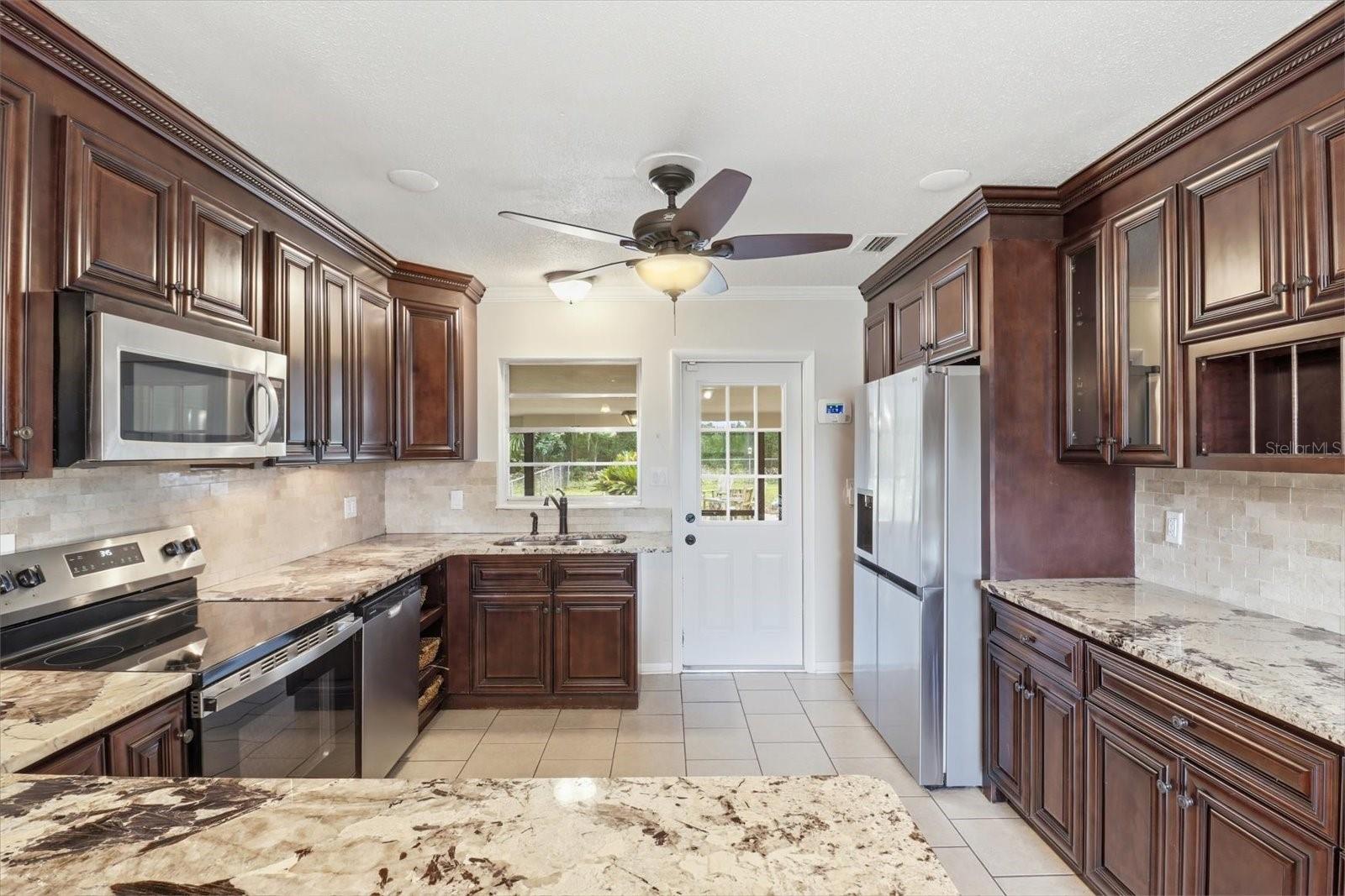 WOODLAND ESTATES - Residential