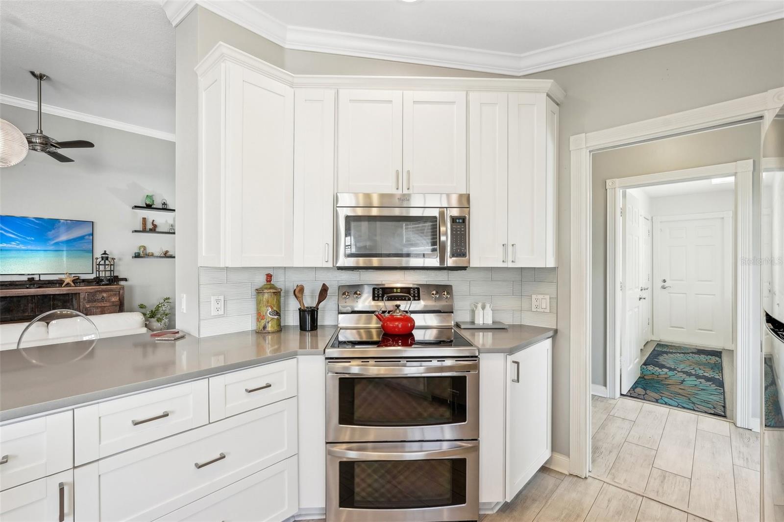 VILLAGEWALK - Residential