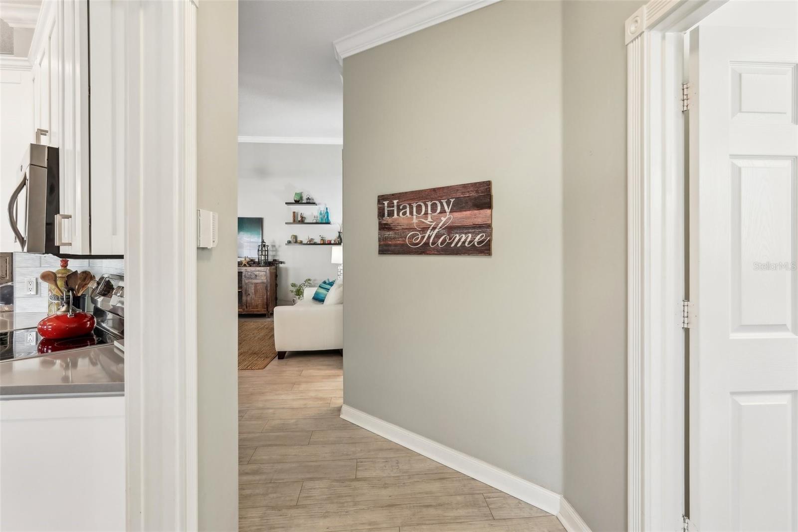 VILLAGEWALK - Residential