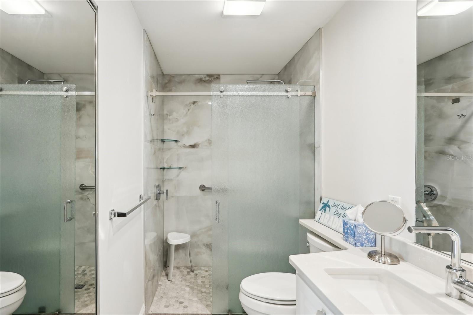 VILLAGEWALK - Residential