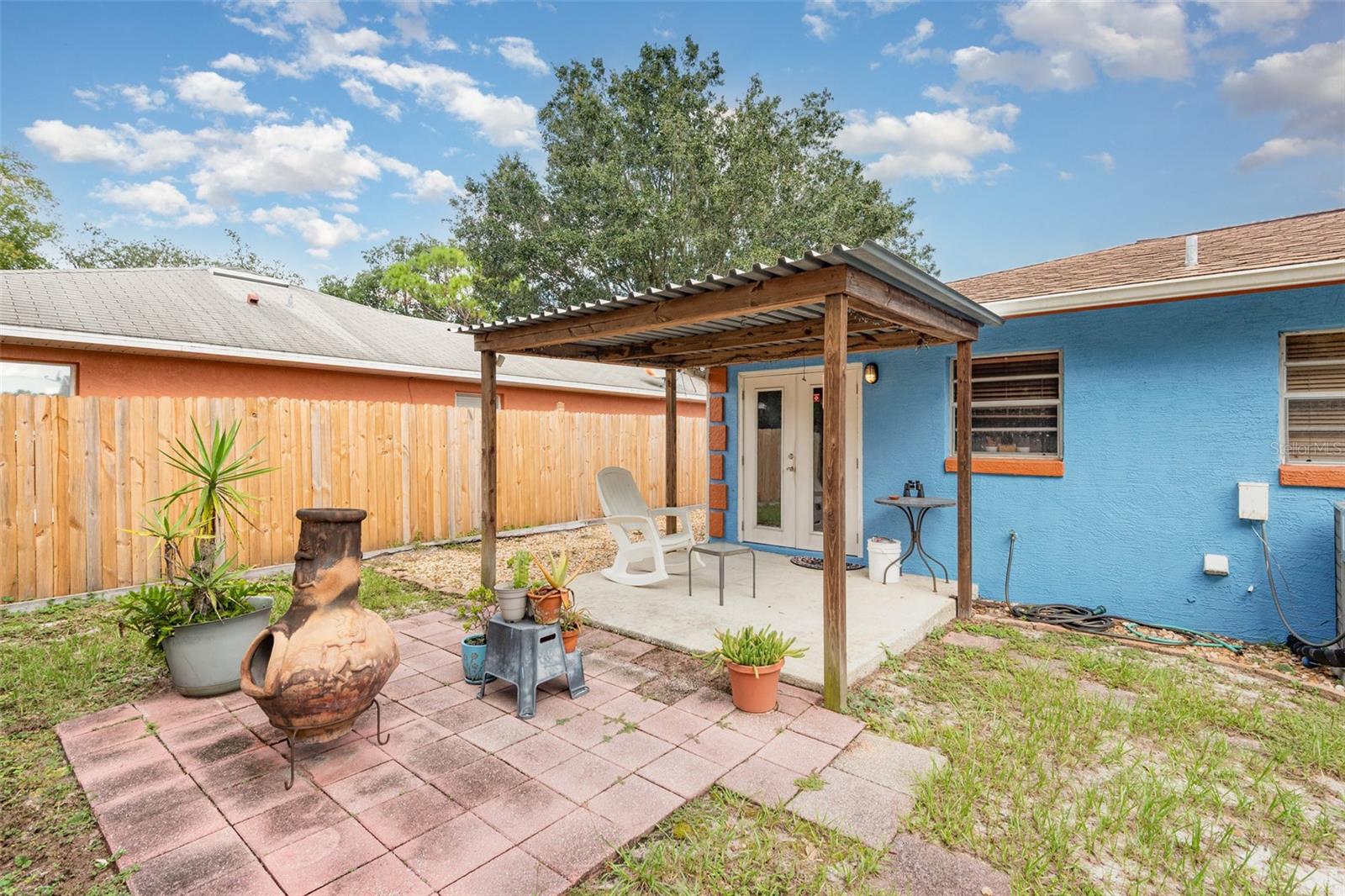 HIGHLAND - Residential