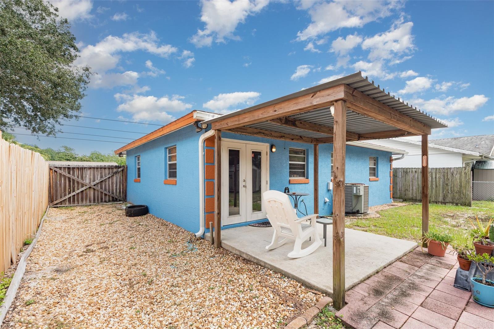 HIGHLAND - Residential