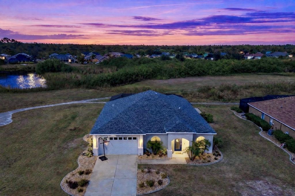 Photo of 13048 SW Pembroke Circle S, Lake Suzy, FL 34269 (MLS # C7520428)