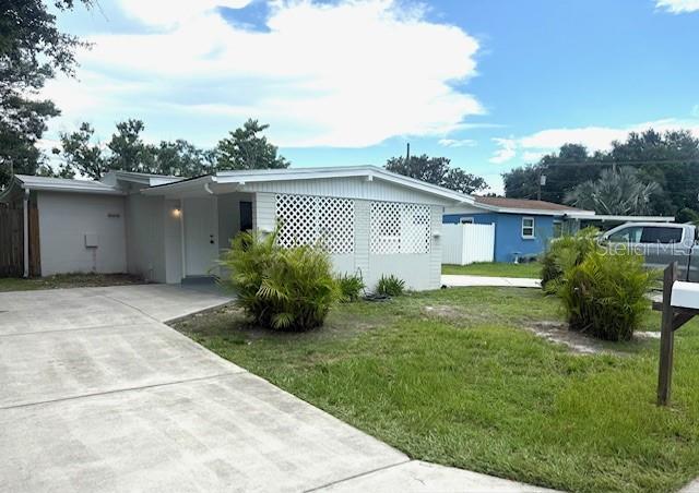 Quaint 3 Bedroom 2 Bath home that is turnkey ready for move in. Completely renovated with all new appliances that are under a standard 1 year warranty (Fridge, Range, Range Hood, Dishwasher, Washer/Dryer). New flooring throughout, granite counters in kitchen and master bath. Master bath is totally renovated with a beautiful rain shower, glass enclosure with stone motif. Large walk-in closet in master bedroom. Huge back yard for your pets and private enjoyment. 5-7 minutes to white sand Pinellas beaches and 2 major malls within 3-4 minutes north and south.